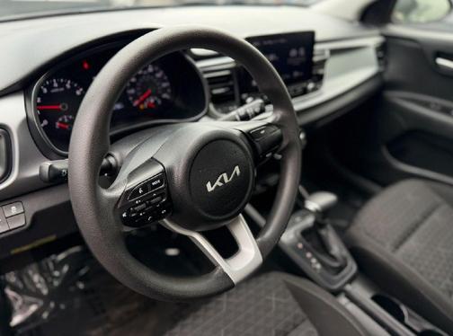 2023 Kia Rio LX