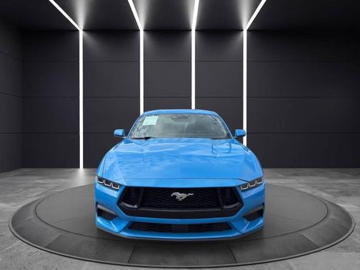 2024 Ford Mustang Premium