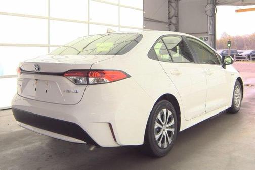 Silver 2016 Toyota Prius