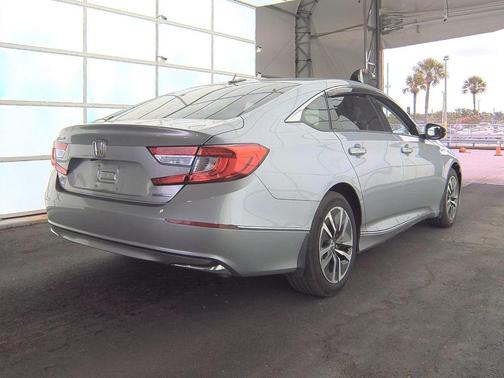 2018 Honda Accord Hybrid EX-L w/ Navigation