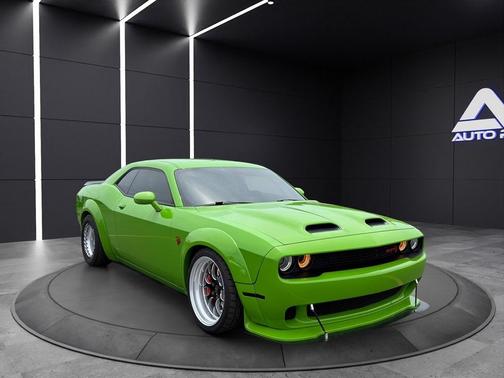 Green 2017 Dodge Challenger SRT Hellcat