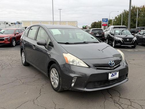 Gray 2013 Toyota Prius v SAVER GREAT VALUE