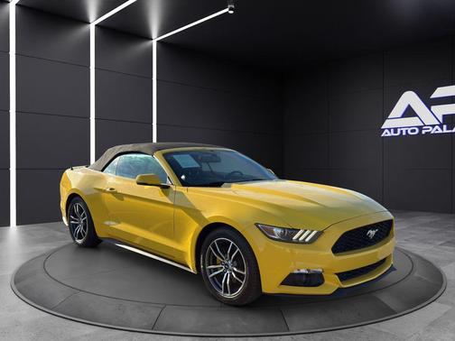 2017 Ford Mustang EcoBoost Premium