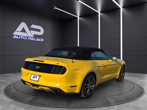 2017 Ford Mustang EcoBoost Premium