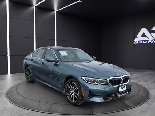 2020 BMW 330 i xDrive