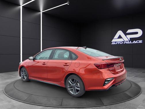 2021 Kia Forte GT-Line