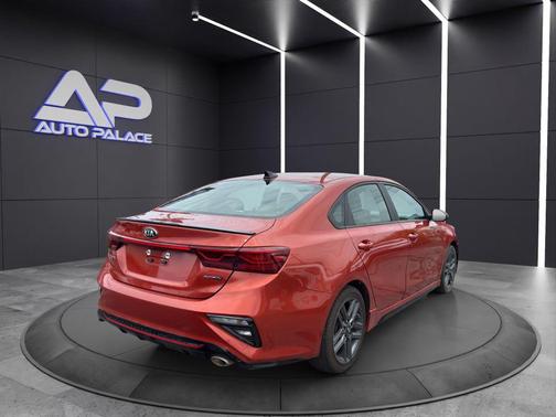 2021 Kia Forte GT-Line