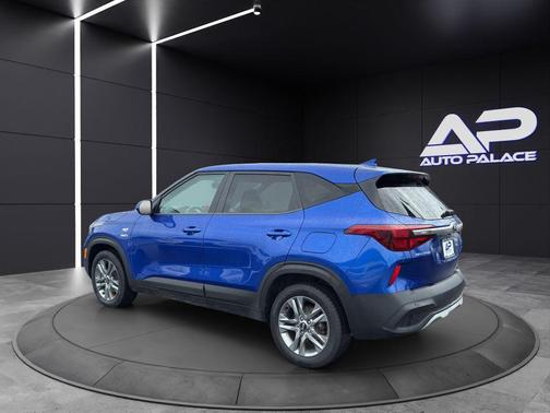 2021 Kia Seltos LX