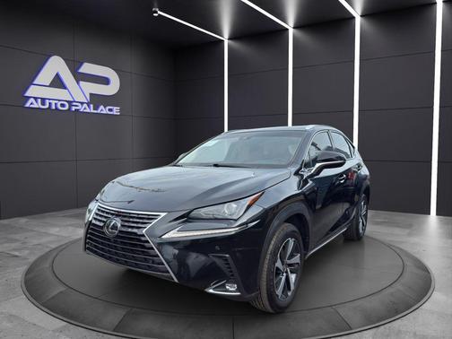 2018 Lexus NX 300 300 KBB VALUE 22K WOW
