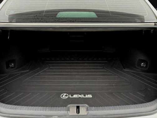 2021 Lexus ES 250 250 KBB VALUE 30K WOW