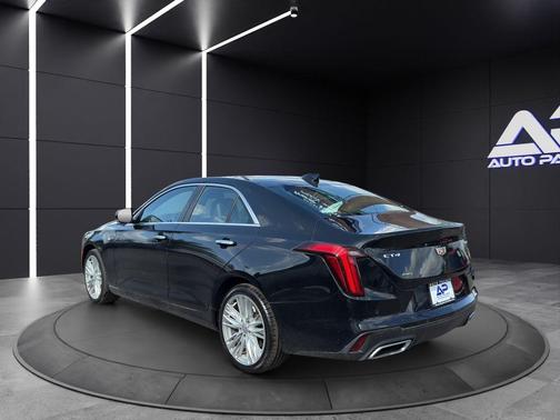2023 Cadillac CT4 Premium Luxury