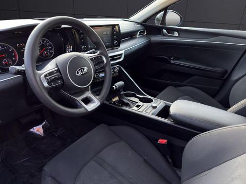 2021 Kia K5 LXS