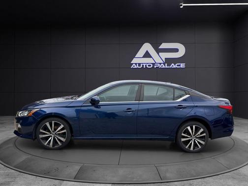 2021 Nissan Altima 2.5 SR