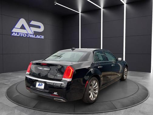 2020 Chrysler 300 Limited