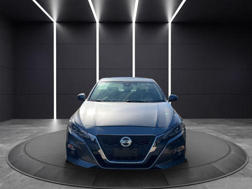 2021 Nissan Altima 2.5 SL