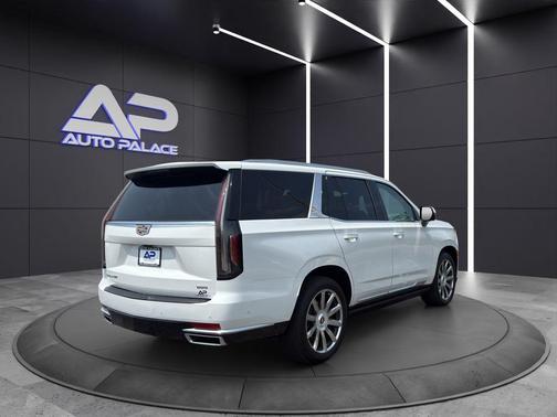 2022 Cadillac Escalade Premium Luxury Platinum