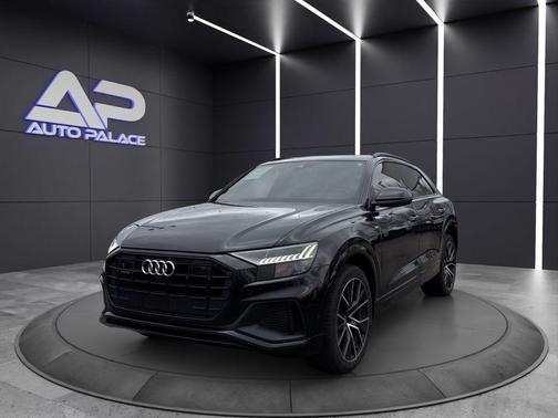 2019 Audi Q8 55 Prestige