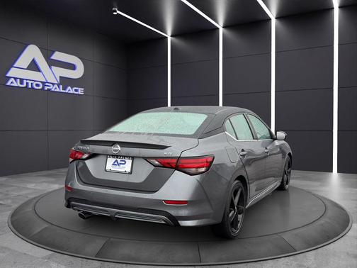 2022 Nissan Sentra SR