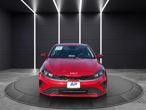 2023 Kia Forte LX