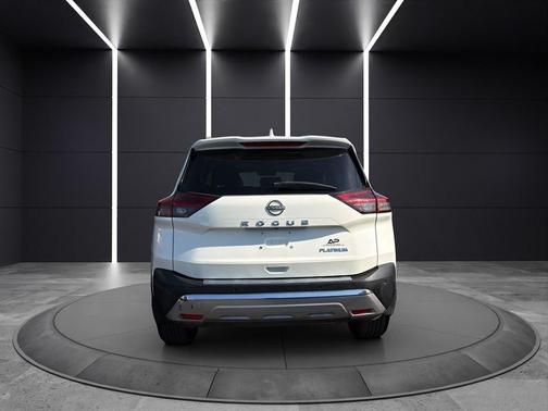 White 2023 Nissan Rogue Platinum