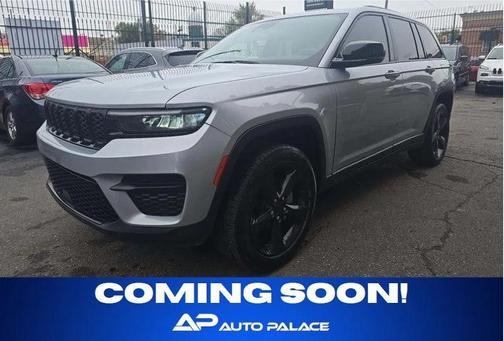 2023 Jeep Grand Cherokee Laredo
