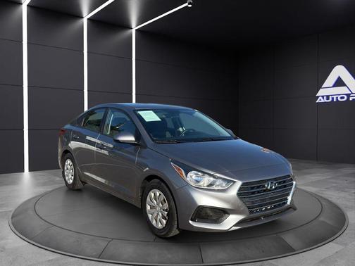 2021 Hyundai Accent SE