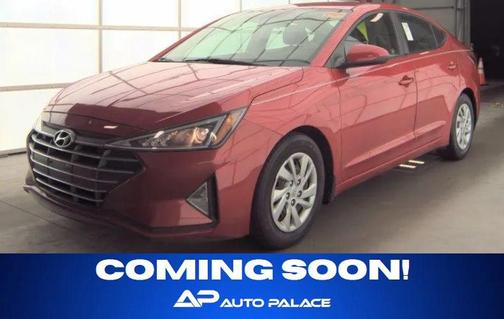Red 2020 Hyundai ELANTRA SE