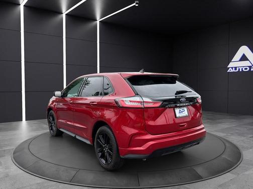 Red 2024 Ford Edge ST Line