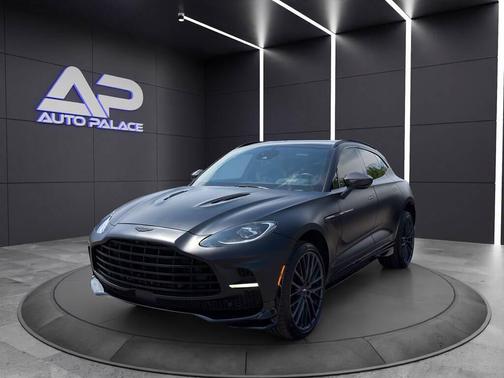 Black 2023 Aston Martin DBX 707