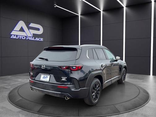 2024 Mazda CX-50 2.5 S Preferred Package