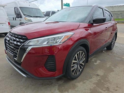 2023 Nissan Kicks SV