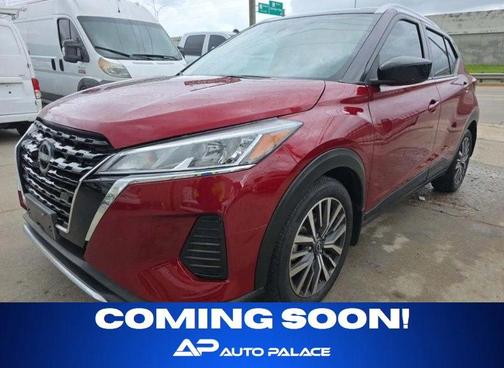 2 Tone Red / Black 2023 Nissan Kicks SV