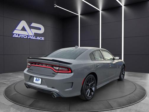 2019 Dodge Charger R/T
