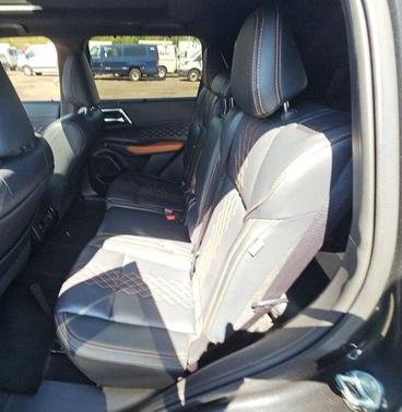 Gray 2024 Mitsubishi Outlander SEL