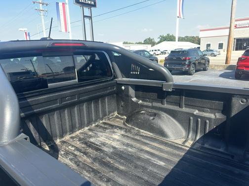 2016 GMC Canyon SLE