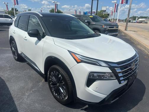 2024 Nissan Rogue Platinum