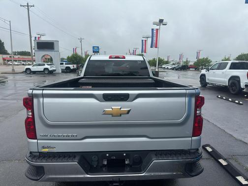 2022 Chevrolet Silverado 1500 WT