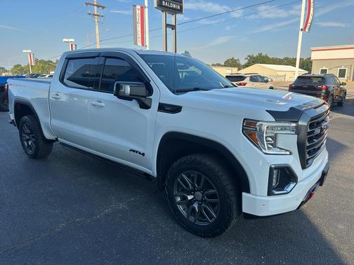 2021 GMC Sierra 1500 AT4