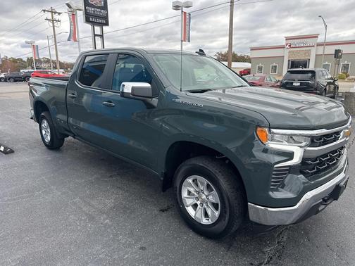 2025 Chevrolet Silverado 1500 LT