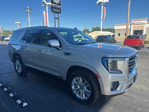 2022 GMC Yukon SLT