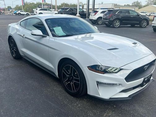 2020 Ford Mustang EcoBoost