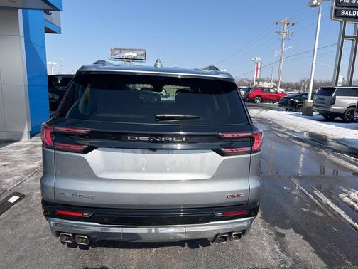 2024 GMC Acadia Denali