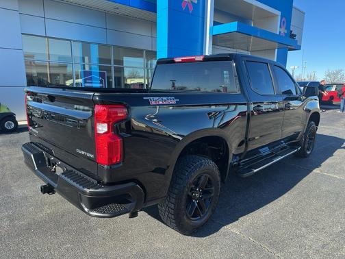 2025 Chevrolet Silverado 1500 Custom Trail Boss