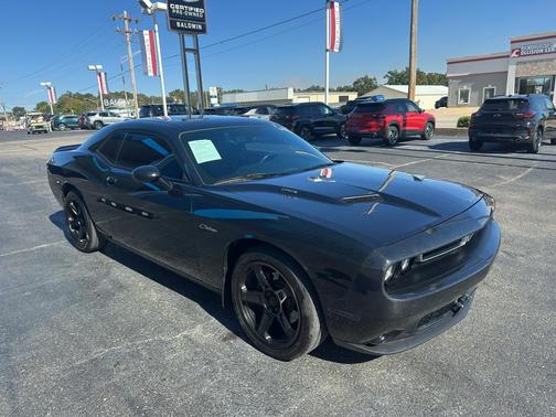 2015 Dodge Challenger R/T Plus