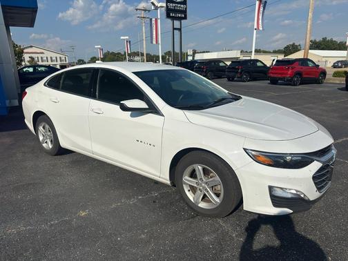 2024 Chevrolet Malibu LT