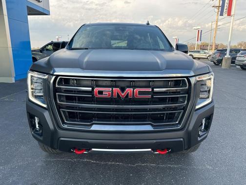 2023 GMC Yukon XL AT4