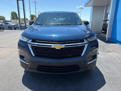 Northsky Blue Metallic 2023 Chevrolet Traverse LS