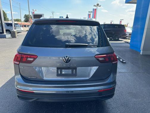 2024 Volkswagen Tiguan 2.0T SE