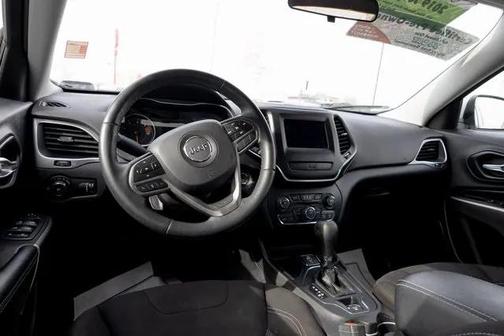 2019 Jeep Cherokee Latitude FWD