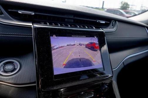 2023 Jeep Grand Cherokee L Laredo 4x4